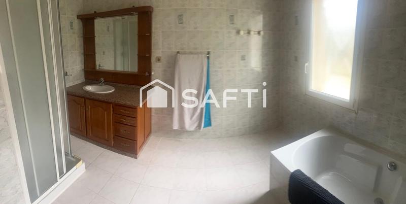 Maison - 189 m² - 7 pièces