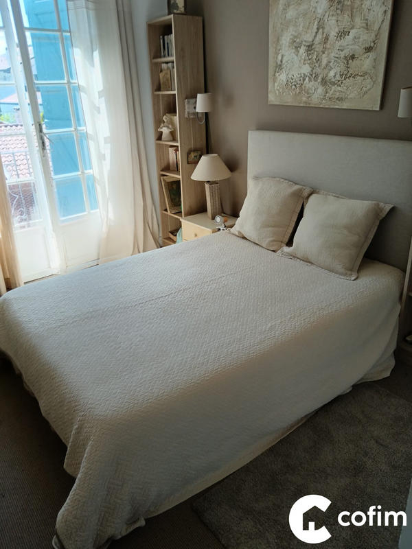 Appartement - 174 m² - 5 pièces