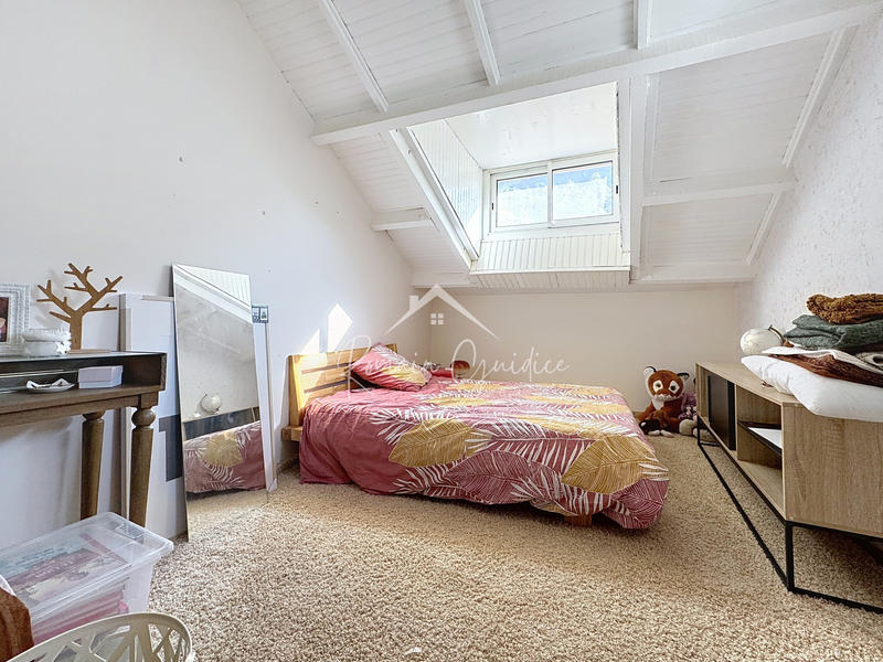 Maison - 145 m² - 5 pièces