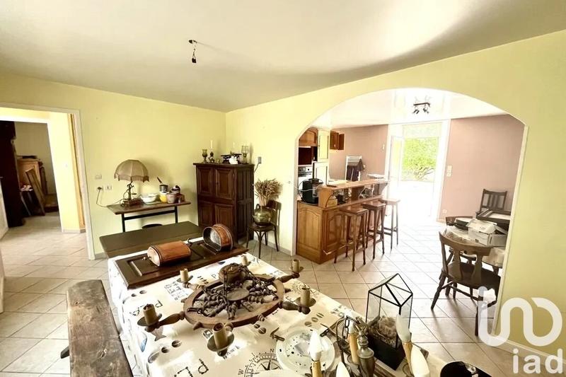 Maison - 200 m² - 6 pièces