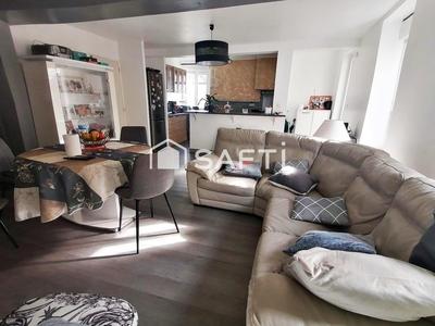 Maison - 91 m² - 5 pièces