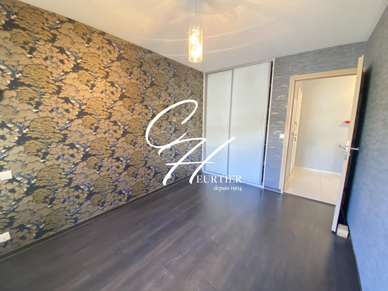 Appartement - 79 m² - 4 pièces