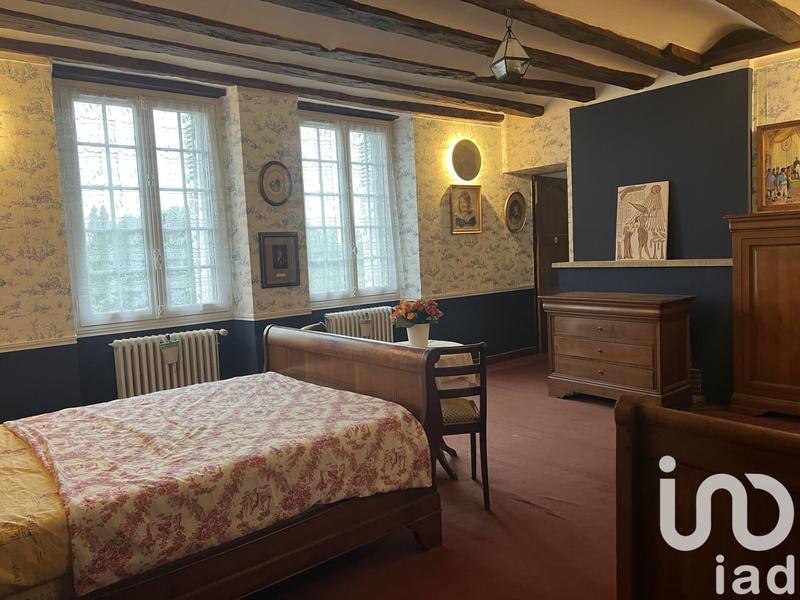 Maison - 201 m² - 7 pièces