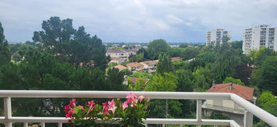 Appartement - 85 m² - 4 pièces