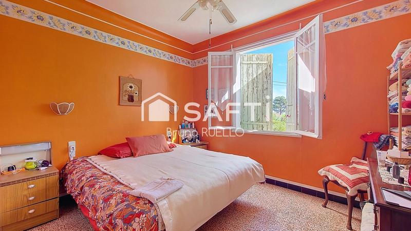 Maison - 180 m² - 7 pièces