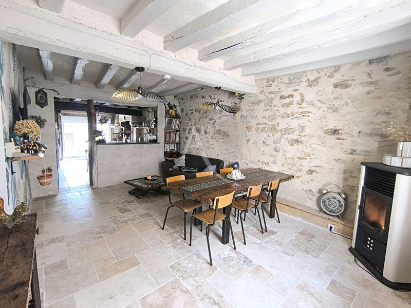 Maison - 96 m² - 5 pièces
