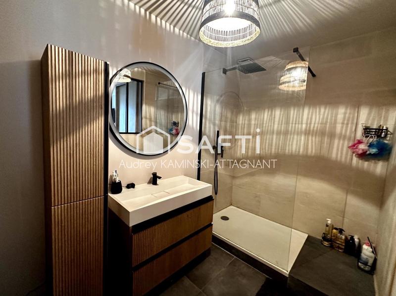 Maison - 94 m² - 4 pièces