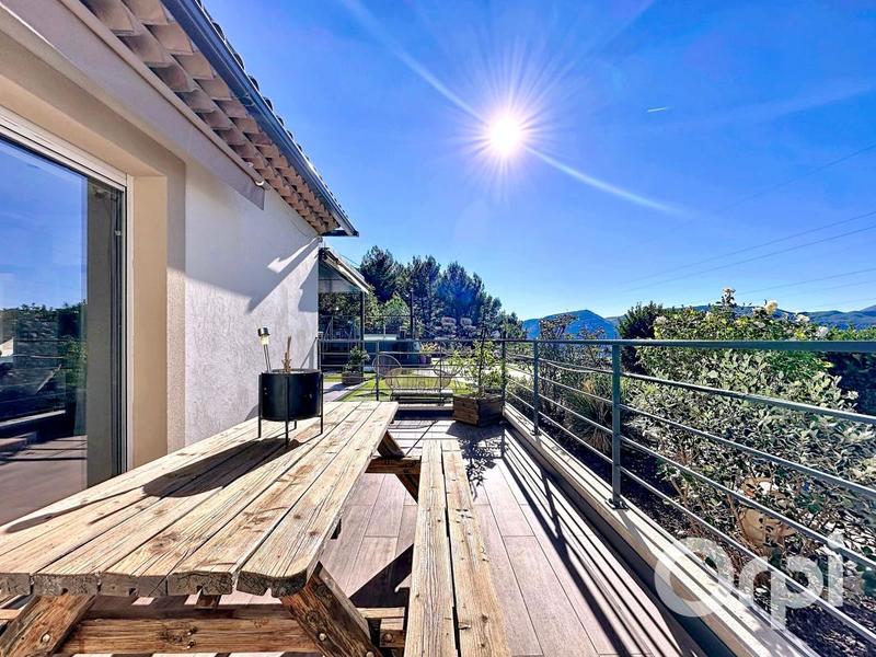 Maison - 133 m² - 4 pièces