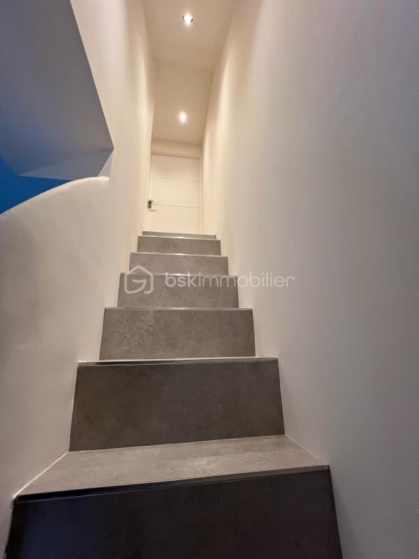 Duplex - 70 m² - 4 pièces