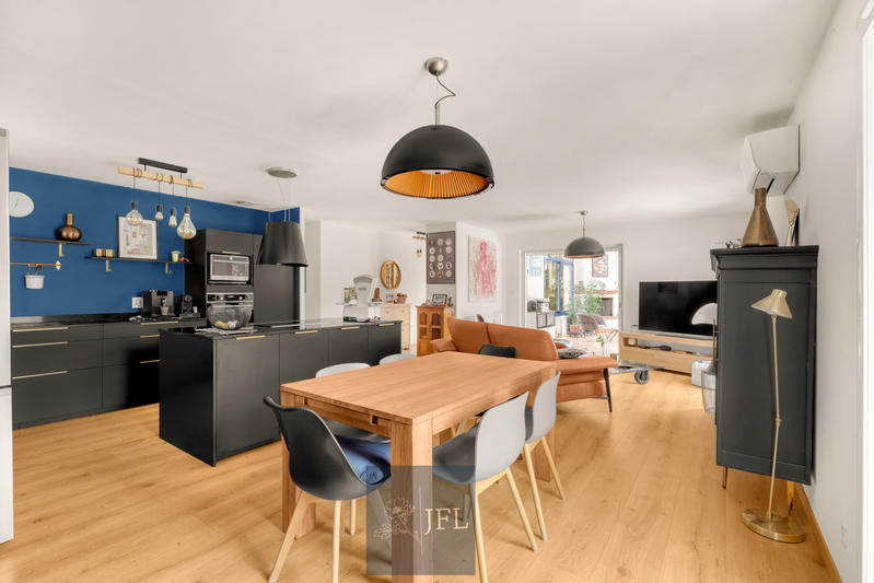 Villa - 148 m² - 6 pièces