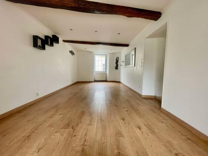 Maison de village - 105 m² - 4 pièces