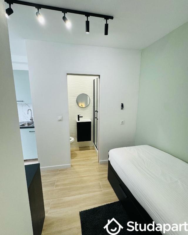 Appartement - 15 m² - 2 pièces