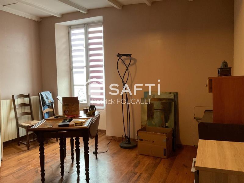 Maison - 207 m² - 8 pièces