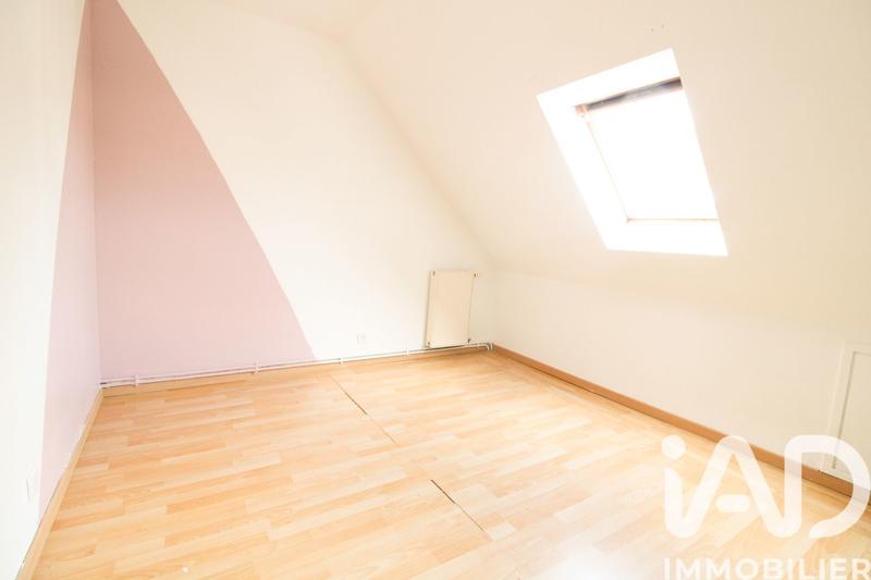 Maison - 80 m² - 5 pièces