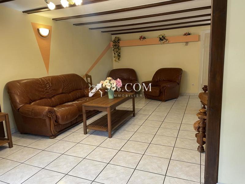 Maison - 630 m² - 25 pièces