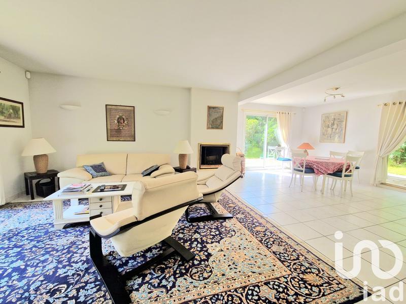 Maison - 122 m² - 5 pièces