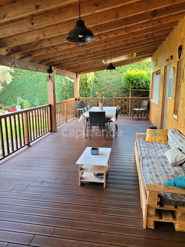 Maison - 298 m² - 8 pièces