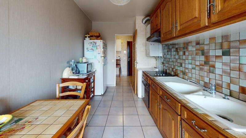 Appartement - 85 m² - 4 pièces