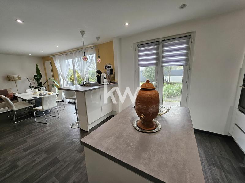 Maison - 127 m² - 7 pièces