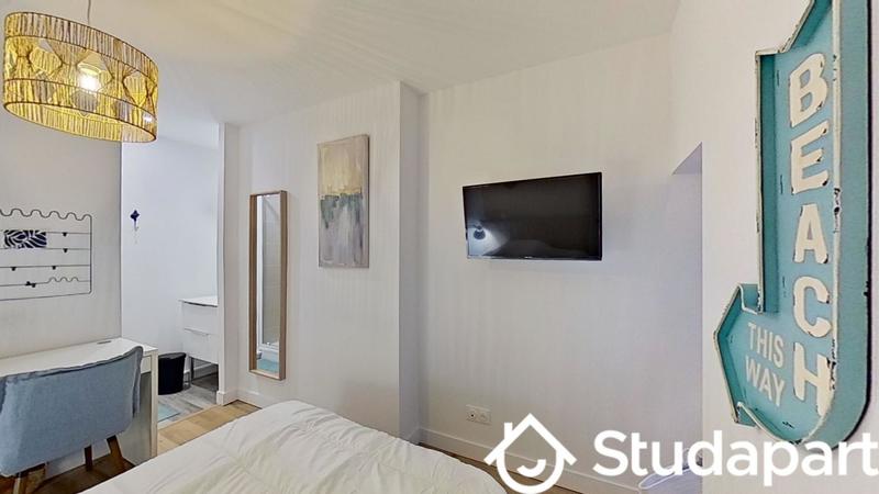 Chambre - 10 m² - 1 pièce