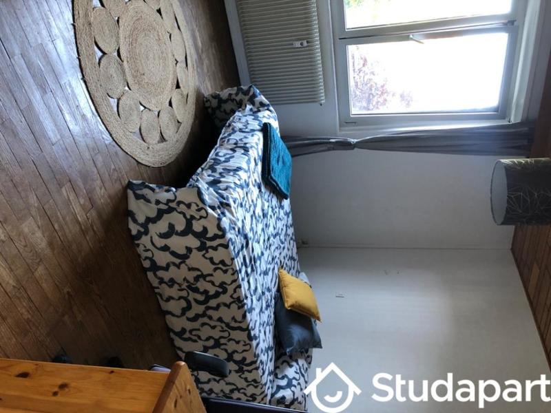 Chambre - 9 m² - 1 pièce