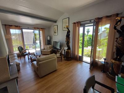 Maison ancienne - 182 m² - 7 pièces