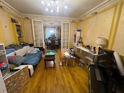 Maison - 210 m² - 9 pièces