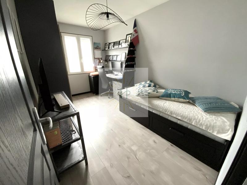 Maison - 108 m² - 5 pièces