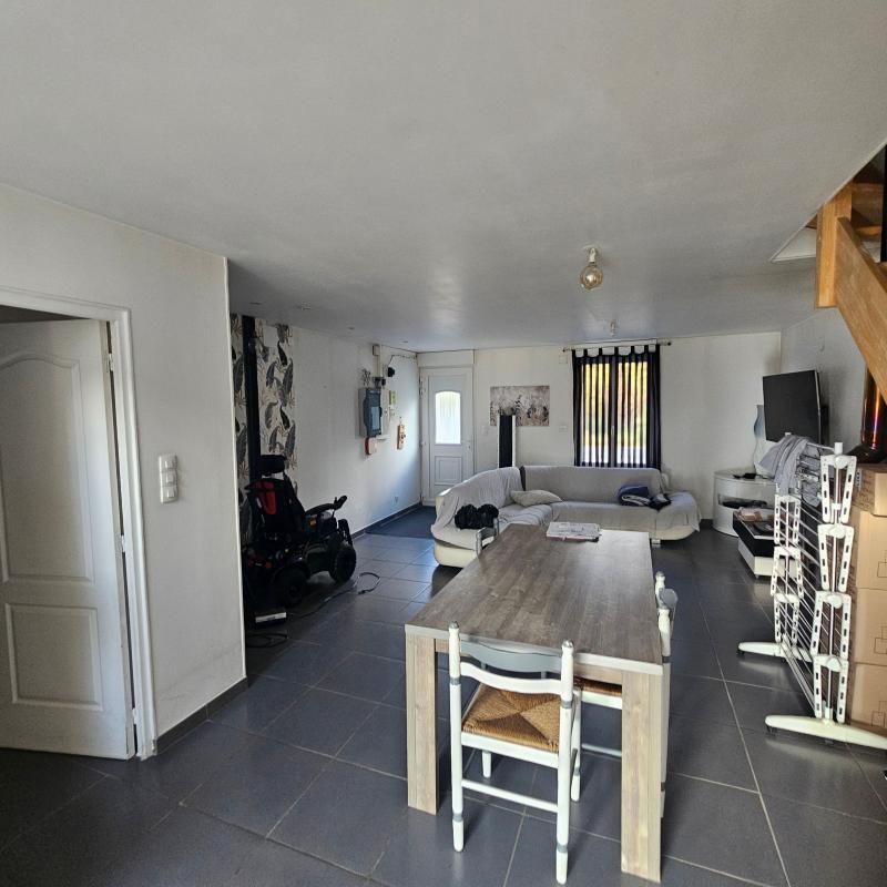 Maison - 102 m² - 4 pièces