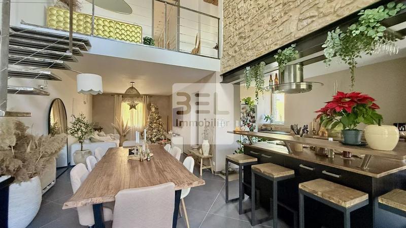 Maison de village - 96 m² - 5 pièces