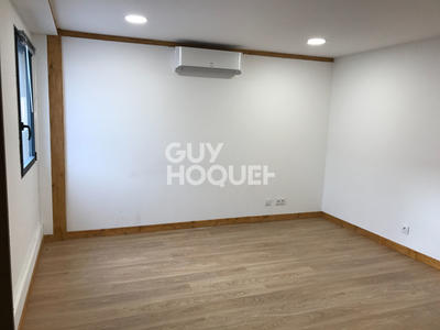 Local d'activité / Entrepôt - 136 m²