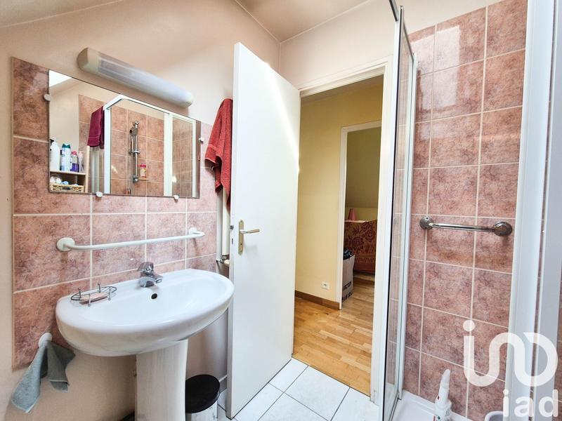 Maison - 104 m² - 4 pièces