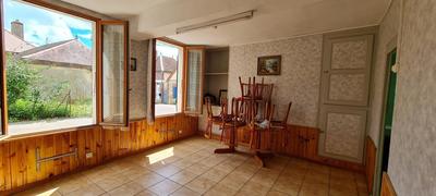 Maison - 107 m² - 5 pièces