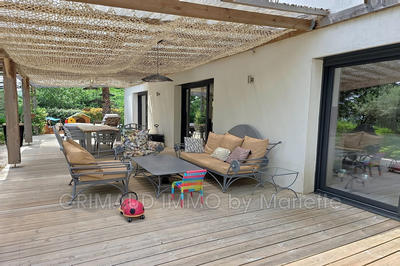 Villa - 210 m² - 5 pièces