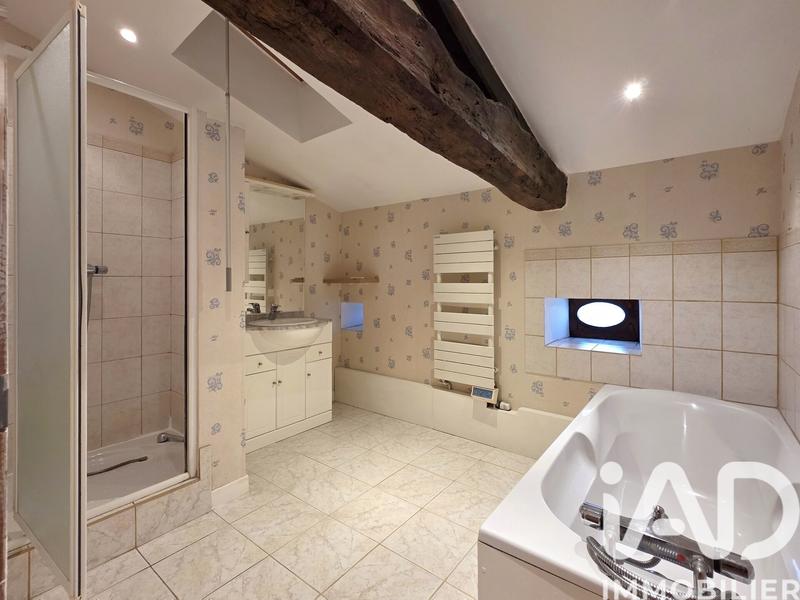 Maison - 150 m² - 6 pièces