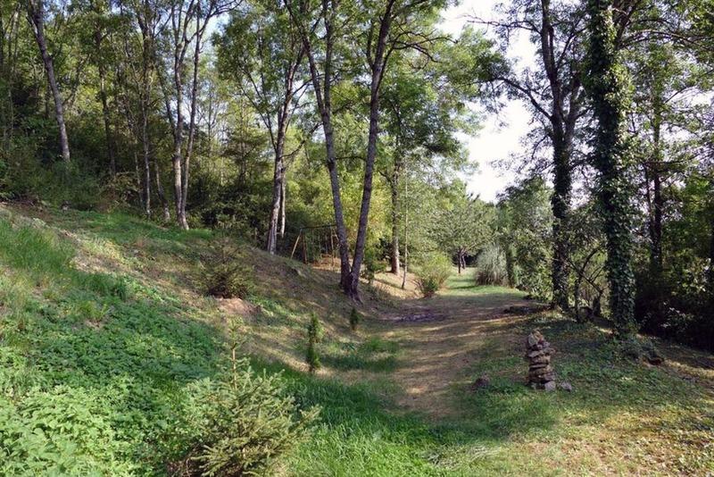 Propriété - 229 m² - 11 pièces