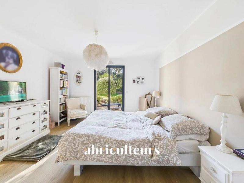 Maison ancienne - 252 m² - 8 pièces