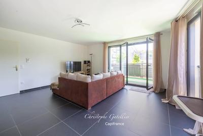 Appartement - 87 m² - 4 pièces