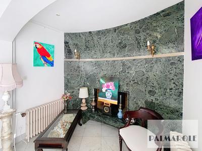 Maison de ville - 228 m² - 6 pièces