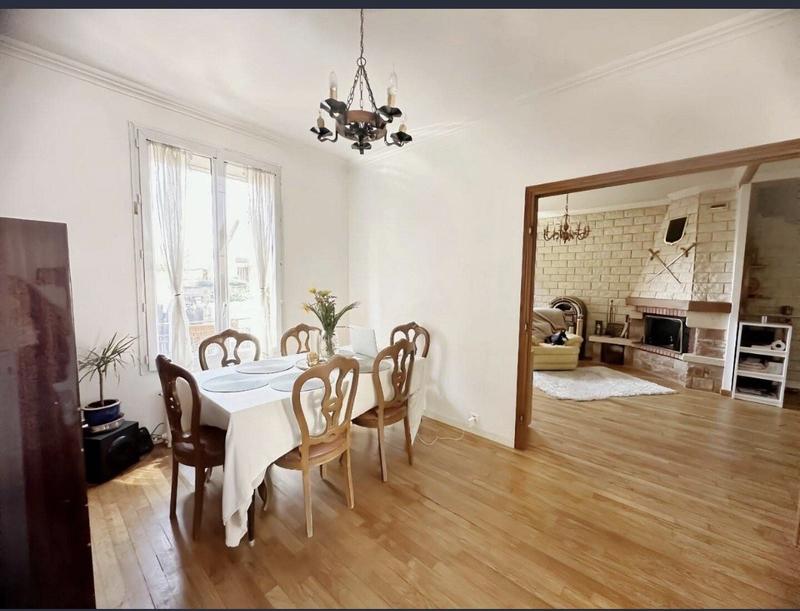 Maison - 135 m² - 8 pièces