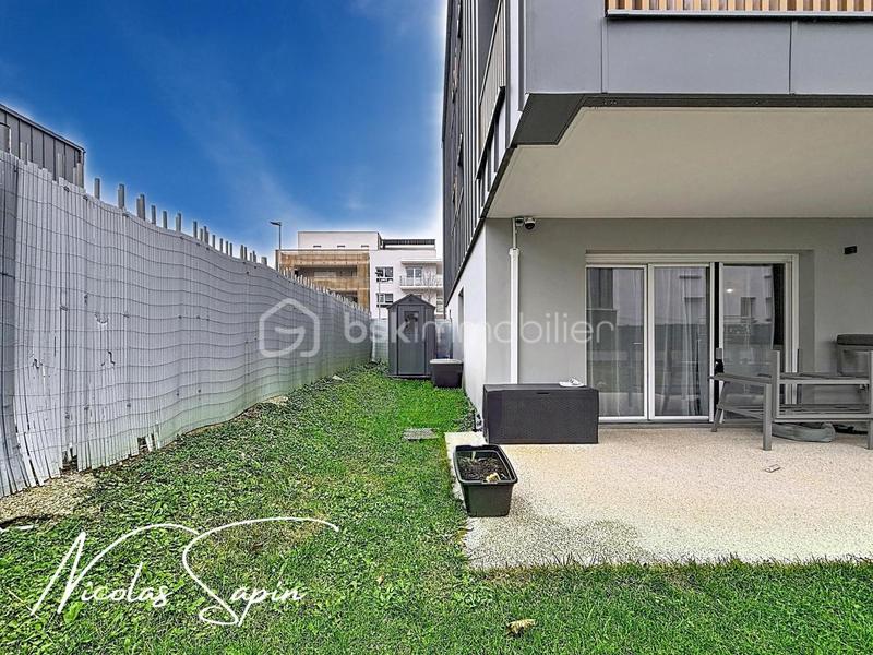 Appartement - 90 m² - 4 pièces