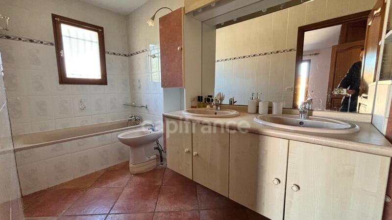 Villa - 165 m² - 5 pièces