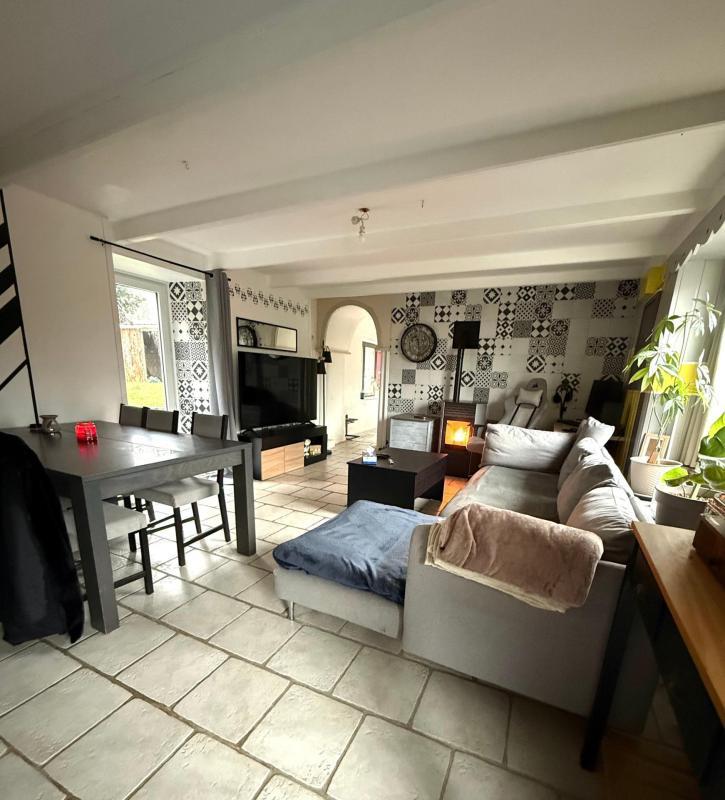 Maison en pierre - 124 m² - 6 pièces