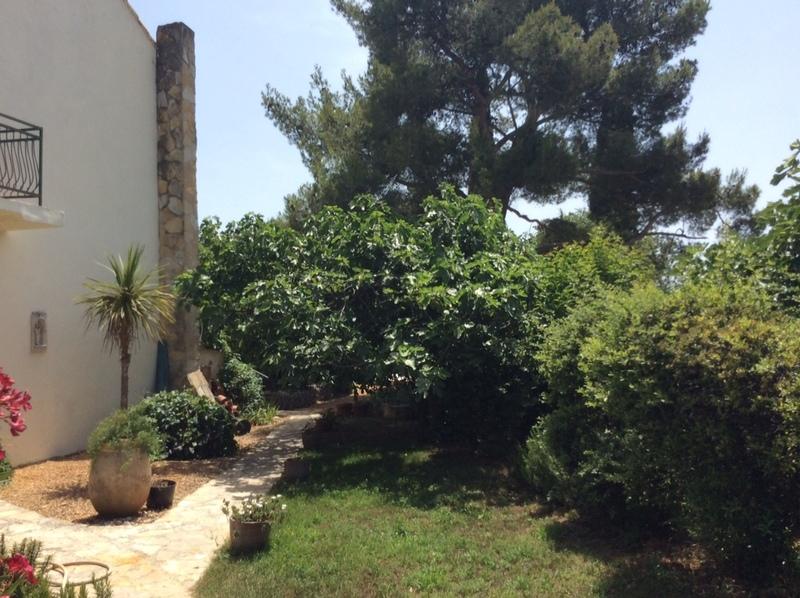 Maison en pierre - 220 m² - 7 pièces