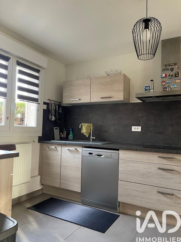 Maison - 92 m² - 5 pièces