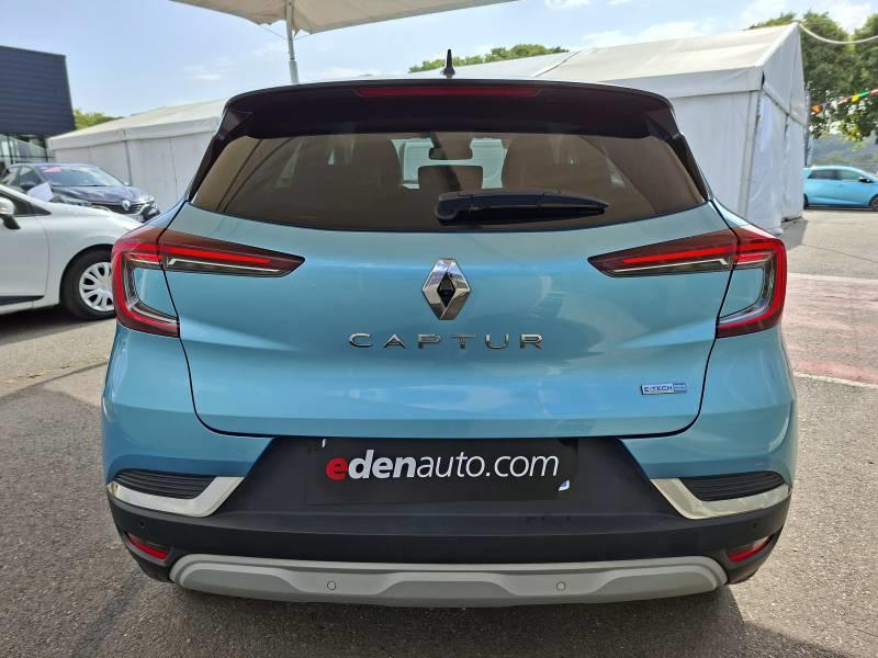 Renault Captur E-Tech Plug-in 160 Intens