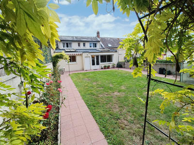 Maison - 155 m² - 7 pièces