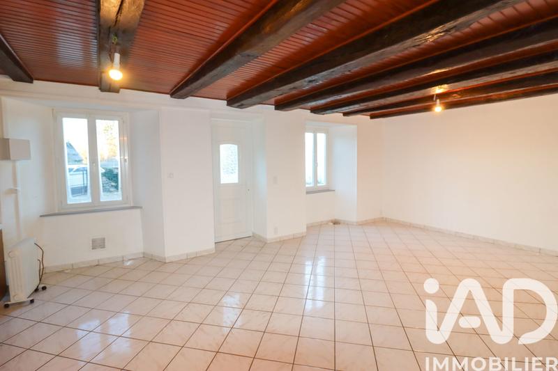 Maison - 96 m² - 5 pièces