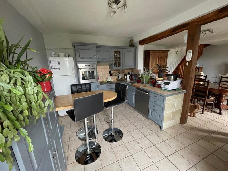 Maison - 120 m² - 8 pièces