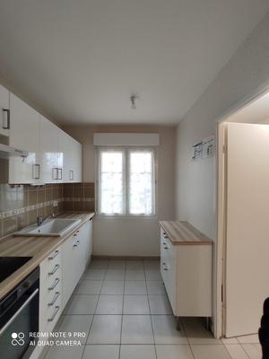 Maison traditionnelle - 84 m² - 4 pièces